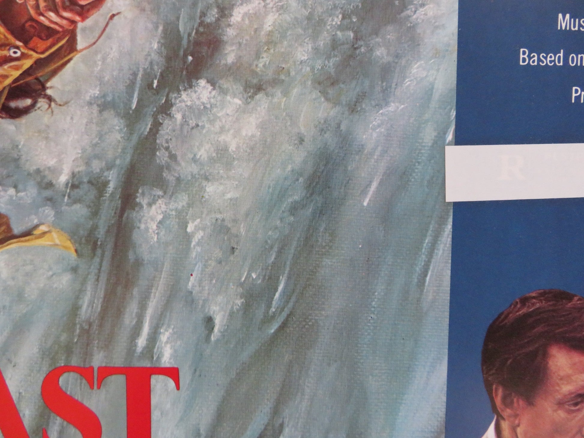 LAST EMBRACE - STYLE B US HALF SHEET (22"x 28") POSTER ROY SCHEIDER 1979 Rendezvous Cinema Movie posters