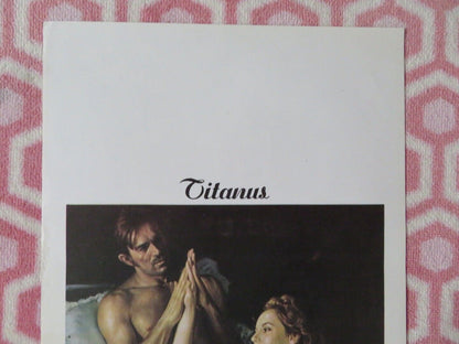 L'EREDITA FERRAMONTI / The Inheritance ITALIAN LOCANDINA (27.5"x13") POSTER 1976 - Rendezvous Cinema