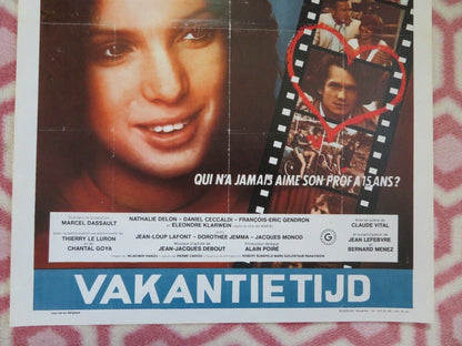 LES TEMPS DES VACANCES BELGIUM (19.5"x14") POSTER NATHALIE DELON 1979 Movie posters