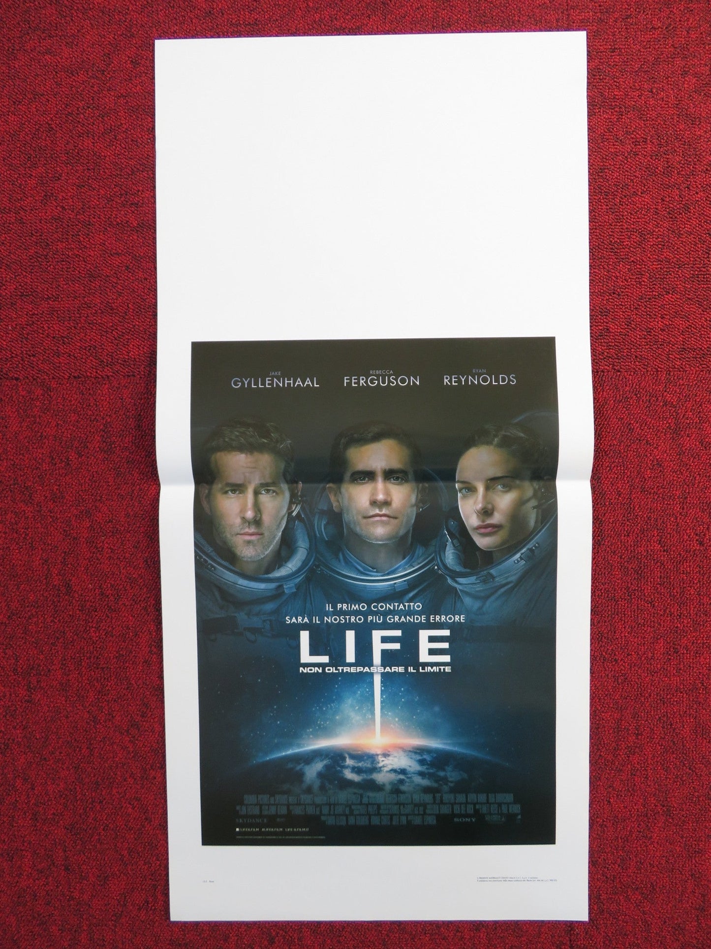LIFE ITALIAN LOCANDINA POSTER JAKE GYLLENHAAL REBECCA FERGUSON 2017 Rendezvous Cinema Movie posters