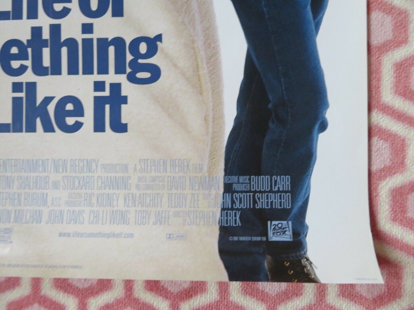 LIFE OR SOMETHING LIKE IT VERSION A US ONE SHEET ROLLED POSTER A JOLIE 2002 Movie posters