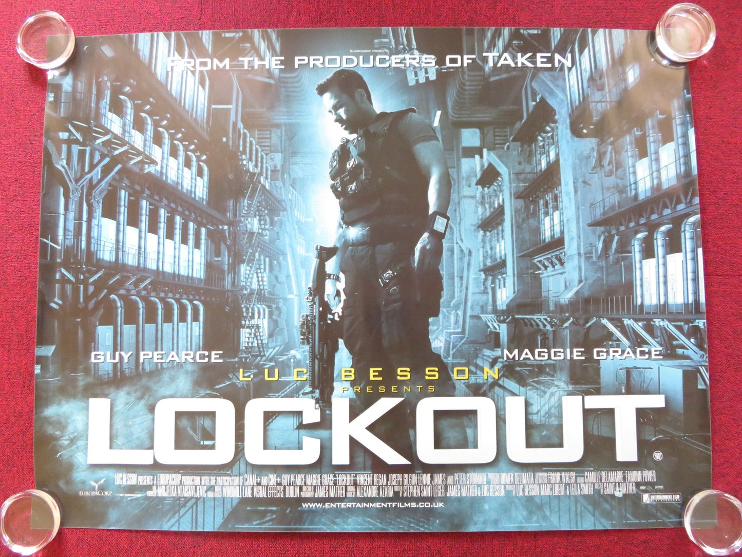 LOCKOUT - B UK QUAD ROLLED POSTER GUY PEARCE MAGGIE GRACE 2012 Rendezvous Cinema Movie posters