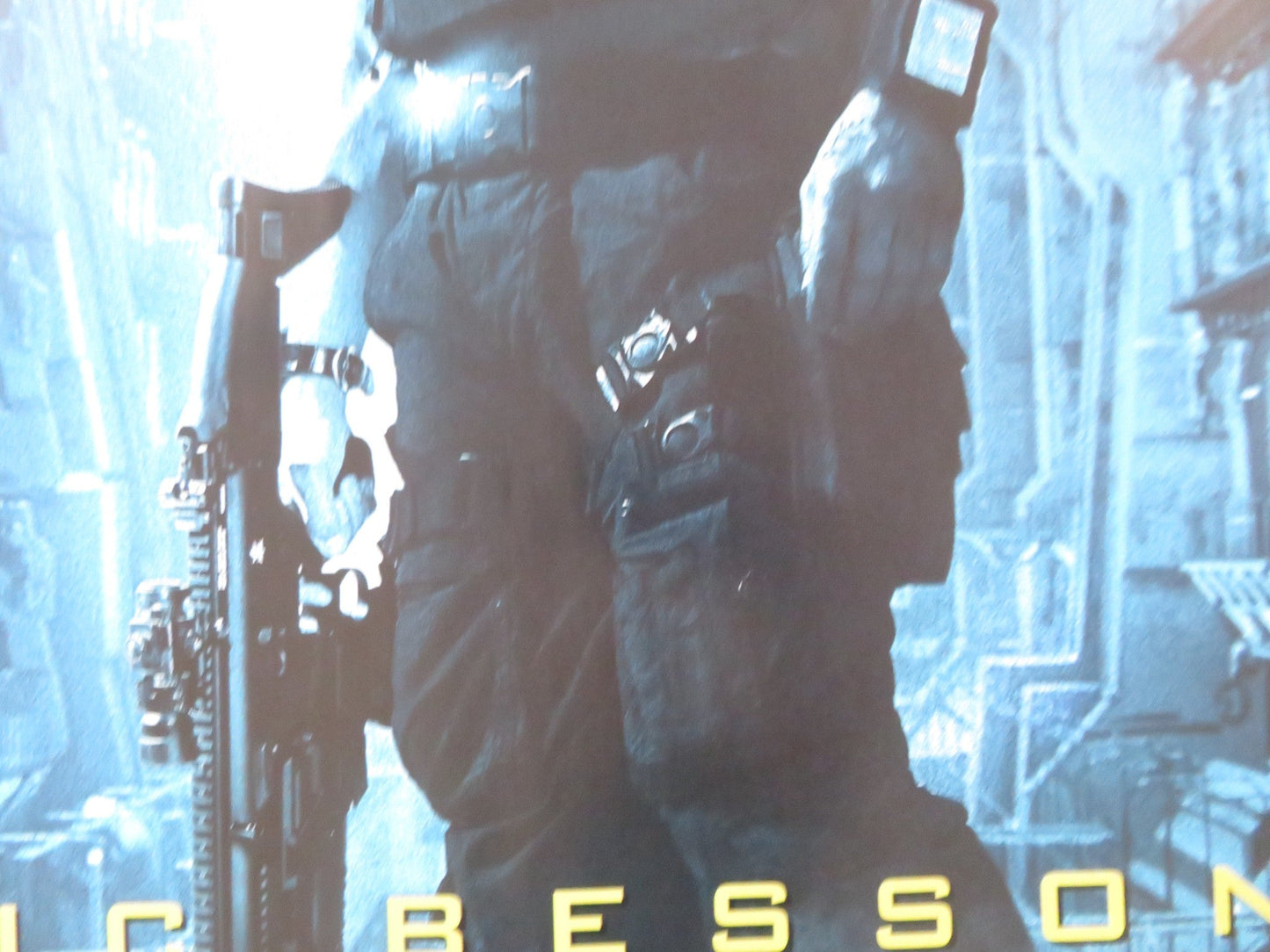 LOCKOUT UK QUAD (30"x 40") ROLLED POSTER GUY PEARCE MAGGIE GRACE 2012 Rendezvous Cinema Movie posters