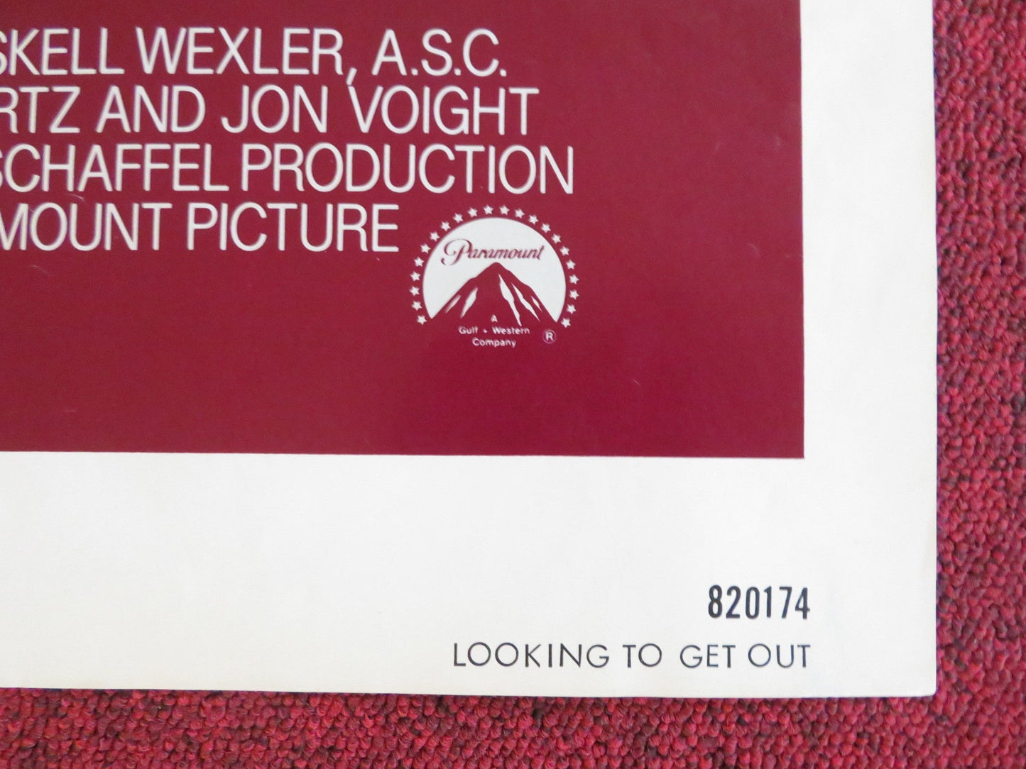 LOOKIN' TO GET OUT FOLDED US ONE SHEET POSTER JON VOIGHT ANN - MARGRET 1982 Rendezvous Cinema Movie posters