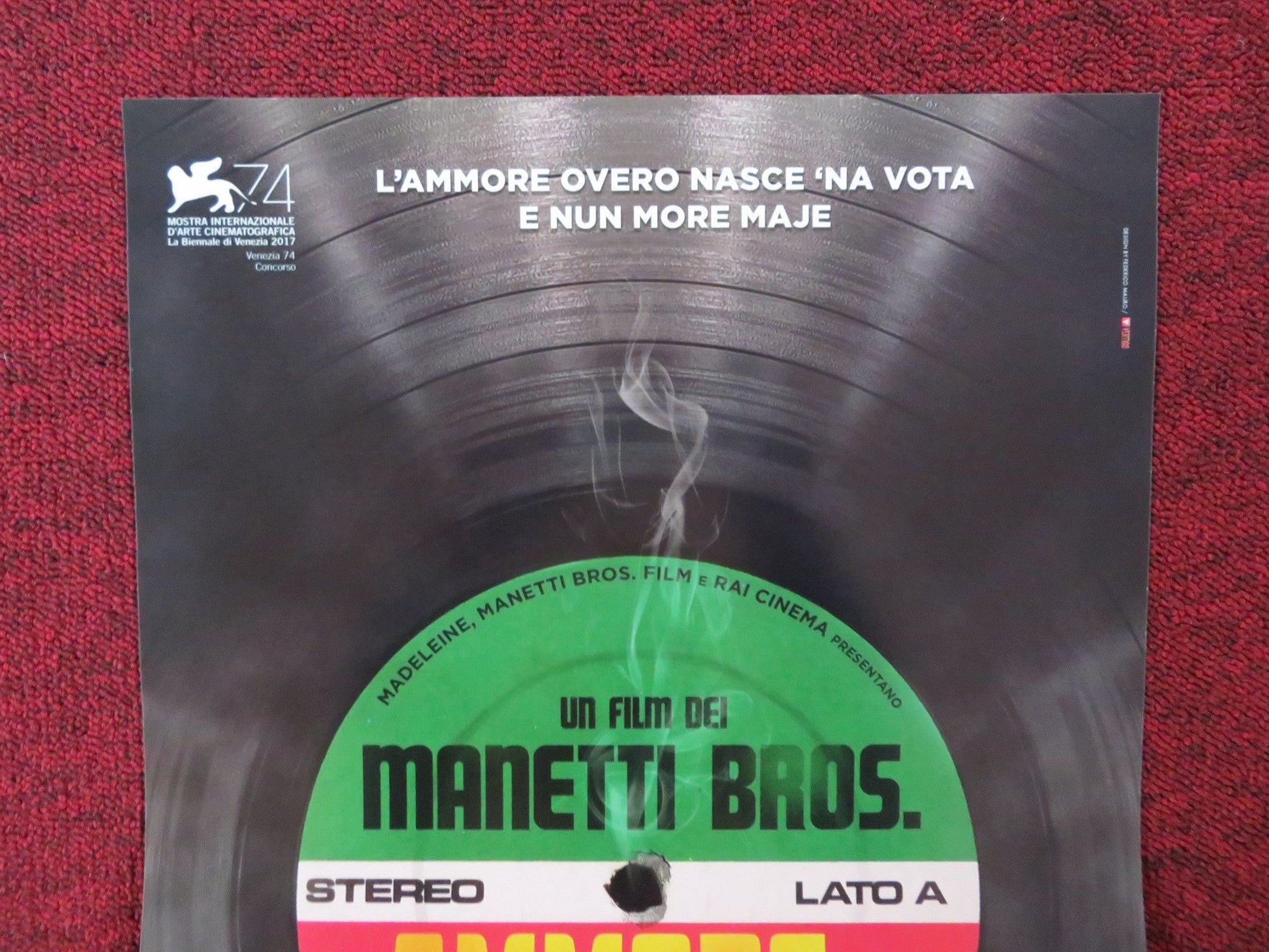 LOVE AND BULLETS ITALIAN LOCANDINA POSTER CLAUDIA GERINI CARLO BUCCIROSSO 2017 Rendezvous Cinema Movie posters