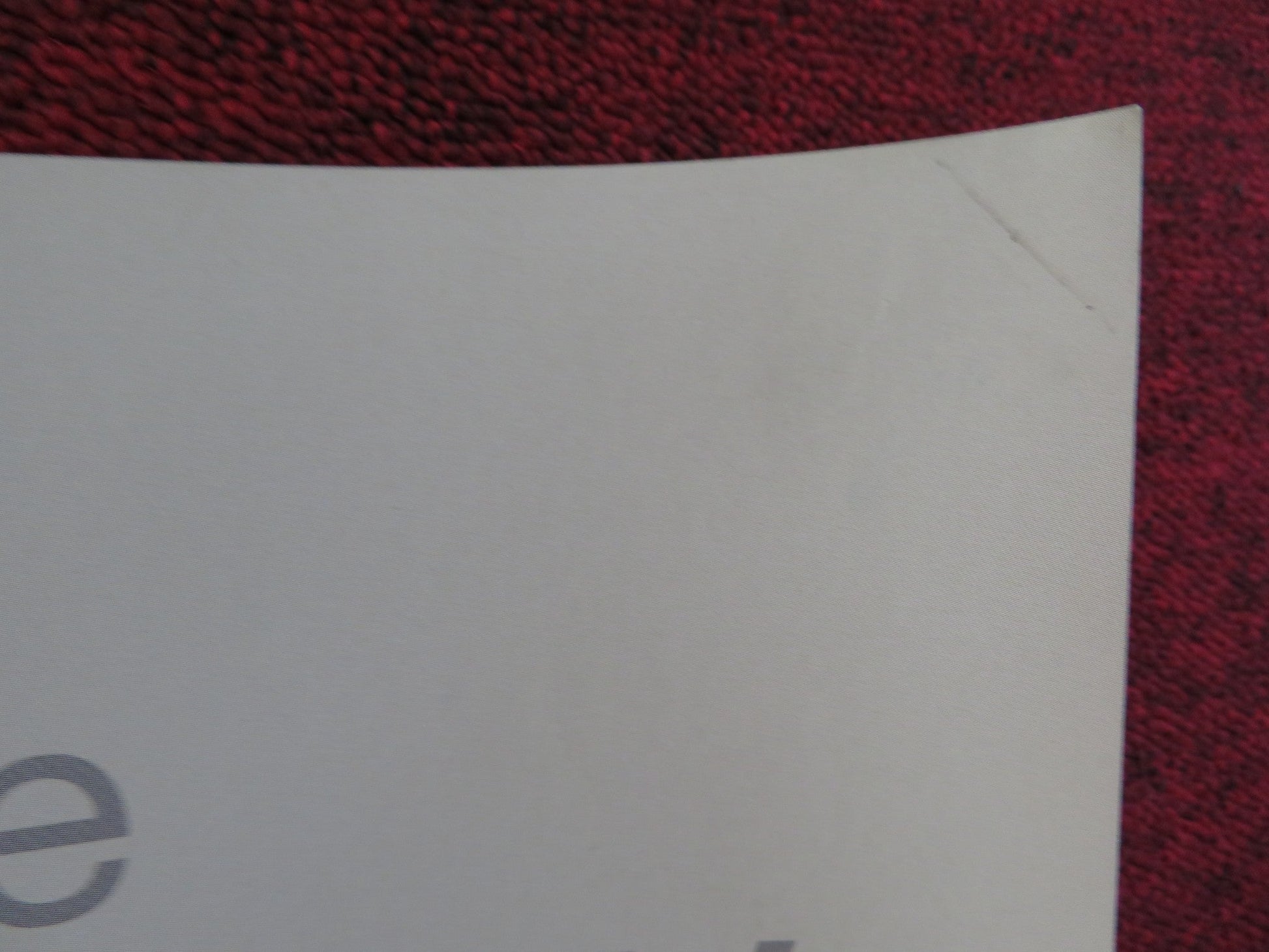 LOVE AND OTHER DRUGS UK QUAD (30"x 40") ROLLED POSTER JAKE GYLLENHAAL 2010 Rendezvous Cinema Movie posters