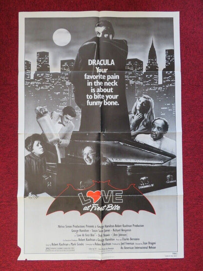 LOVE AT FIRST BITE FOLDED US ONE SHEET POSTER GEORGE HAMILTON 1979 Movie posters