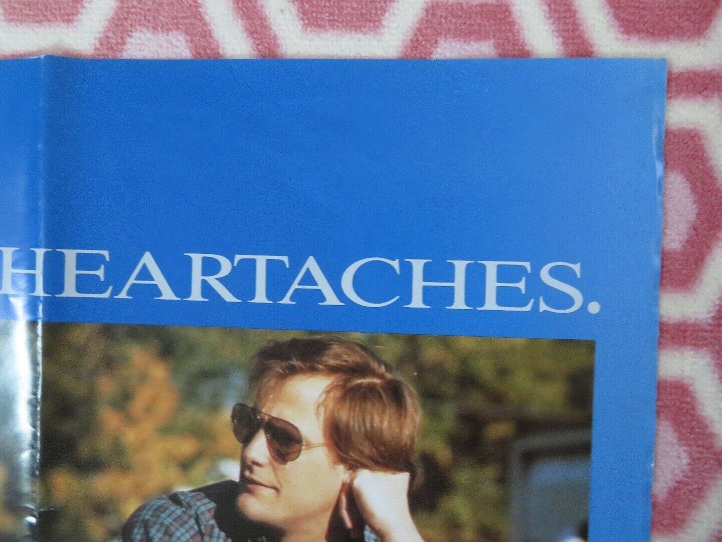 LOVE HURTS BRITISH QUAD (30"x 40") POSTER JEFF DANIELS SYNTHIA SIKES 1990 Movie posters