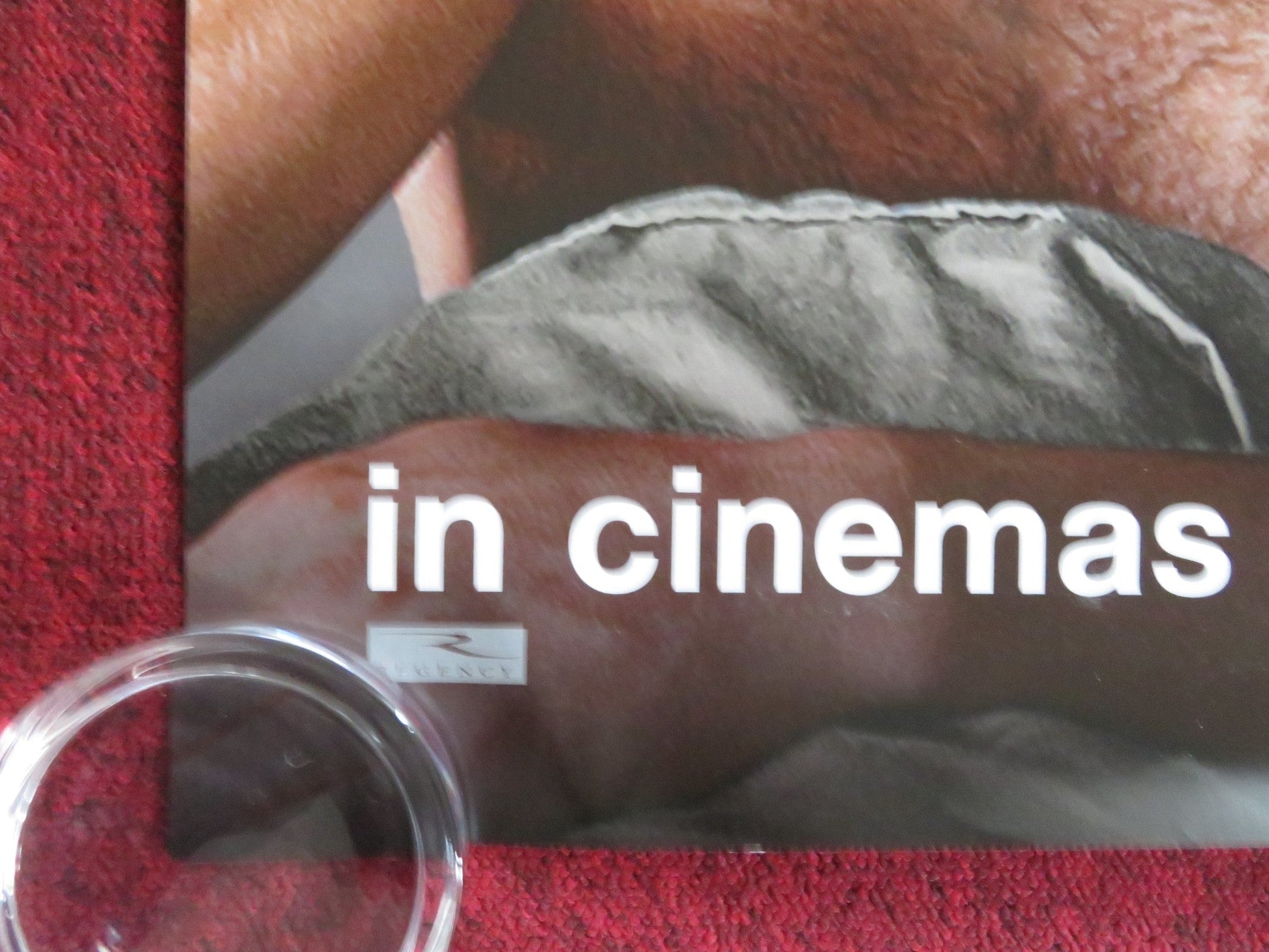 LOVE & OTHER DRUGS - B US ONE SHEET ROLLED POSTER JAKE GYLLENHAAL 2010 Rendezvous Cinema Movie posters