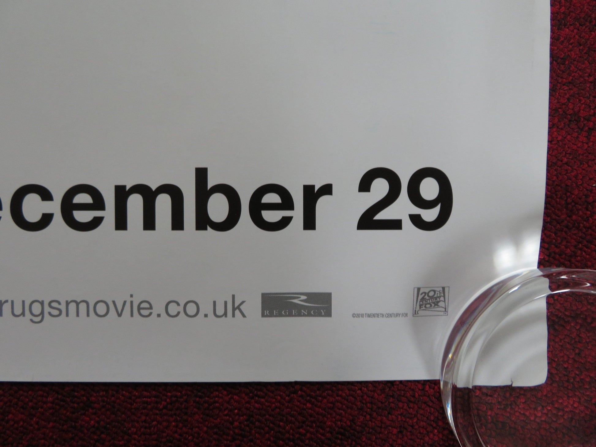 LOVE & OTHER DRUGS UK QUAD (30"x 40") ROLLED POSTER JAKE GYLLENHAAL 2010 Rendezvous Cinema Movie posters