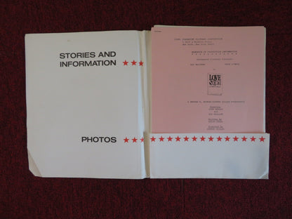 LOVE STORY PRESSKIT PARAMOUNT PICTURES ALI MACGRAW RYAN O'NEAL 1970 Rendezvous Cinema Movie posters