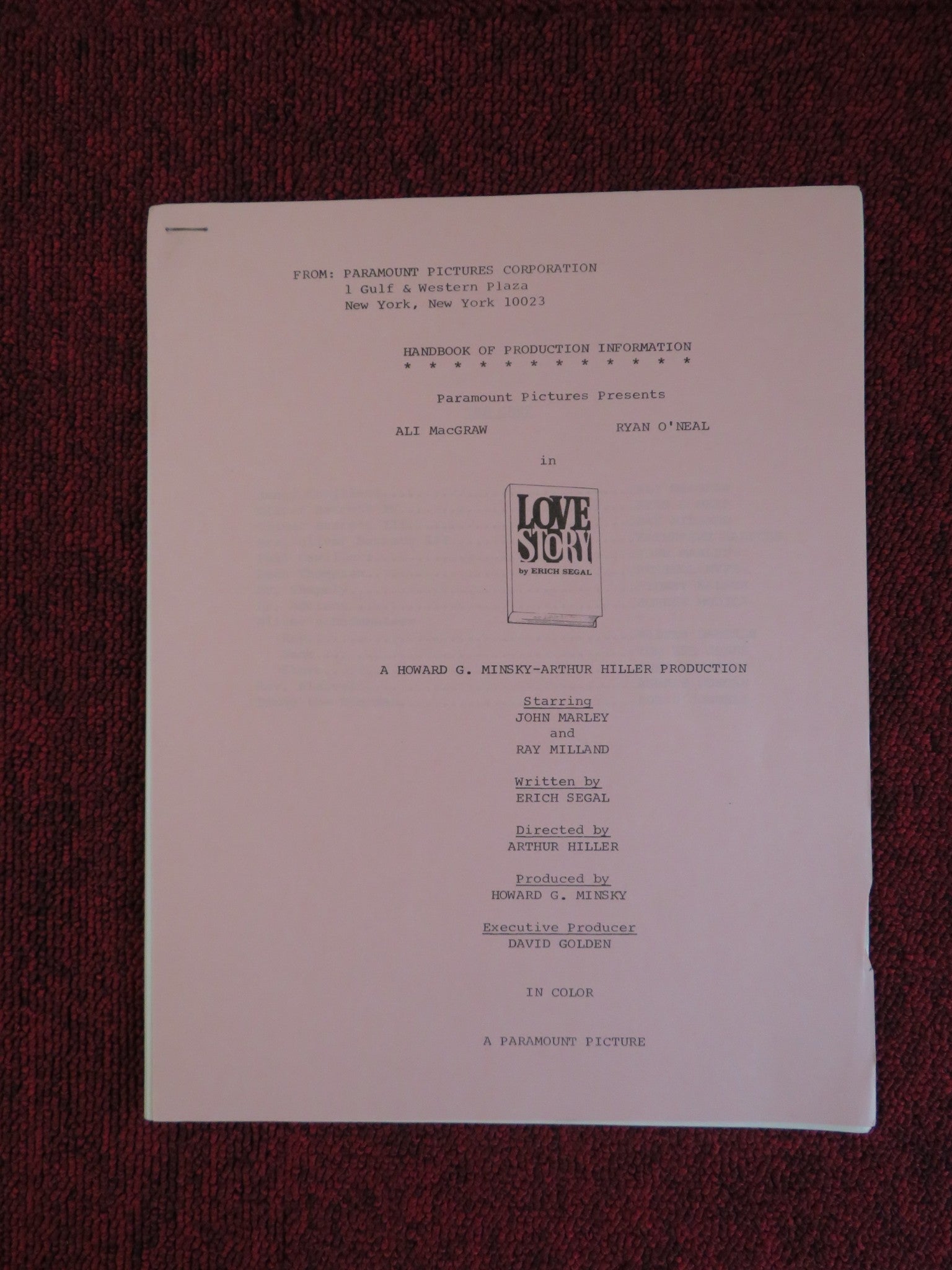 LOVE STORY PRESSKIT PARAMOUNT PICTURES ALI MACGRAW RYAN O'NEAL 1970 Rendezvous Cinema Movie posters