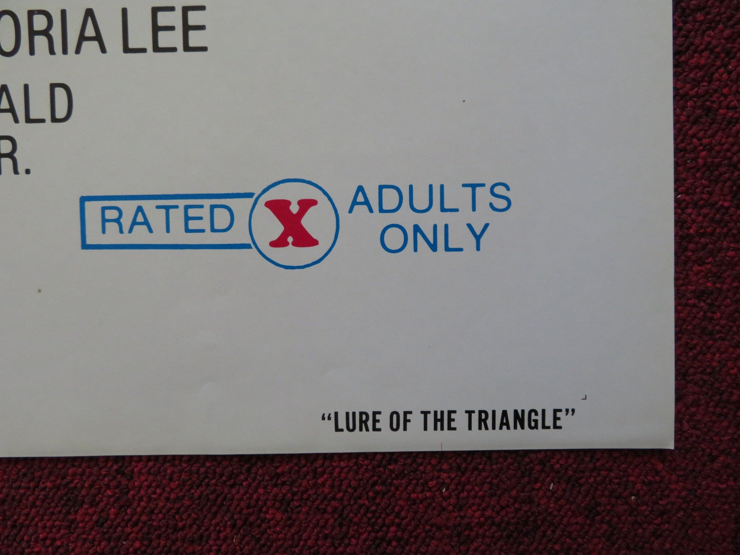 LURE OF THE TRIANGLE FOLDED US ONE SHEET POSTER PATRICIA RIVER MIKE CONE 1977 Rendezvous Cinema Movie posters