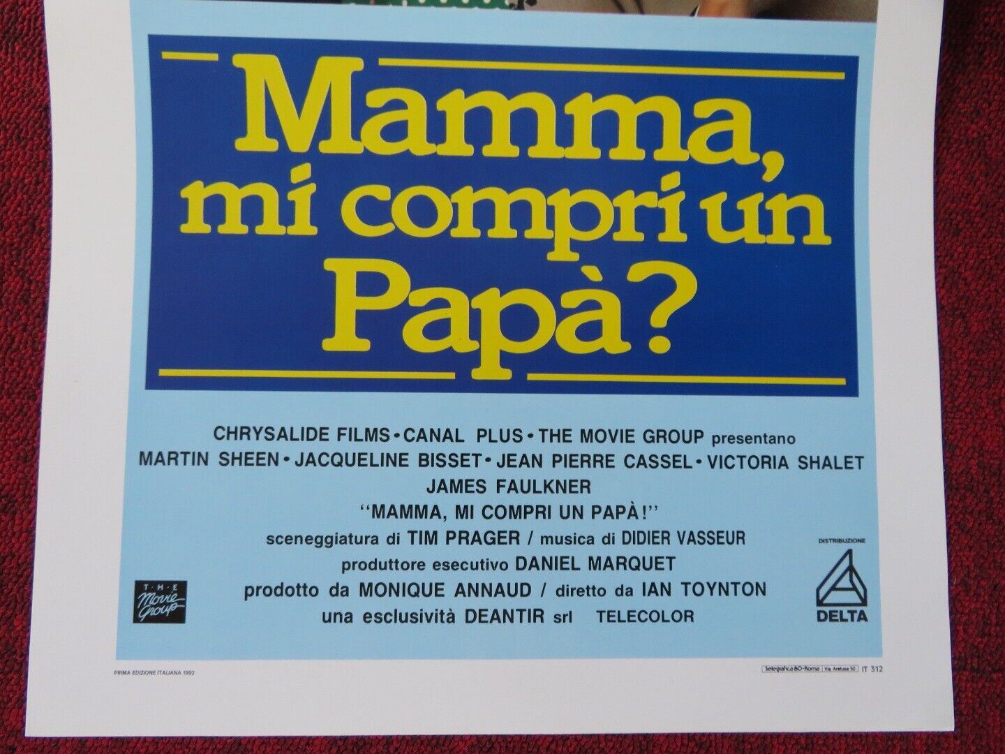 MAMMA MI COMPRI UN PAPA? ITALIAN LOCANDINA (27.5"x13") POSTER MARTIN SHEEN 1992 - Rendezvous Cinema