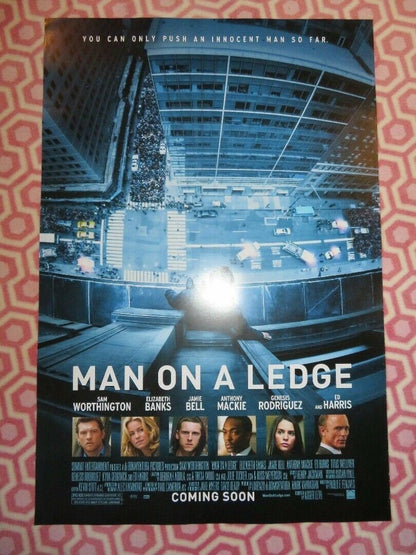 MAN ON A LEDGE US ONE SHEET ROLLED POSTER ED HARRIS SAM WORTHINGTON 2012 Movie posters