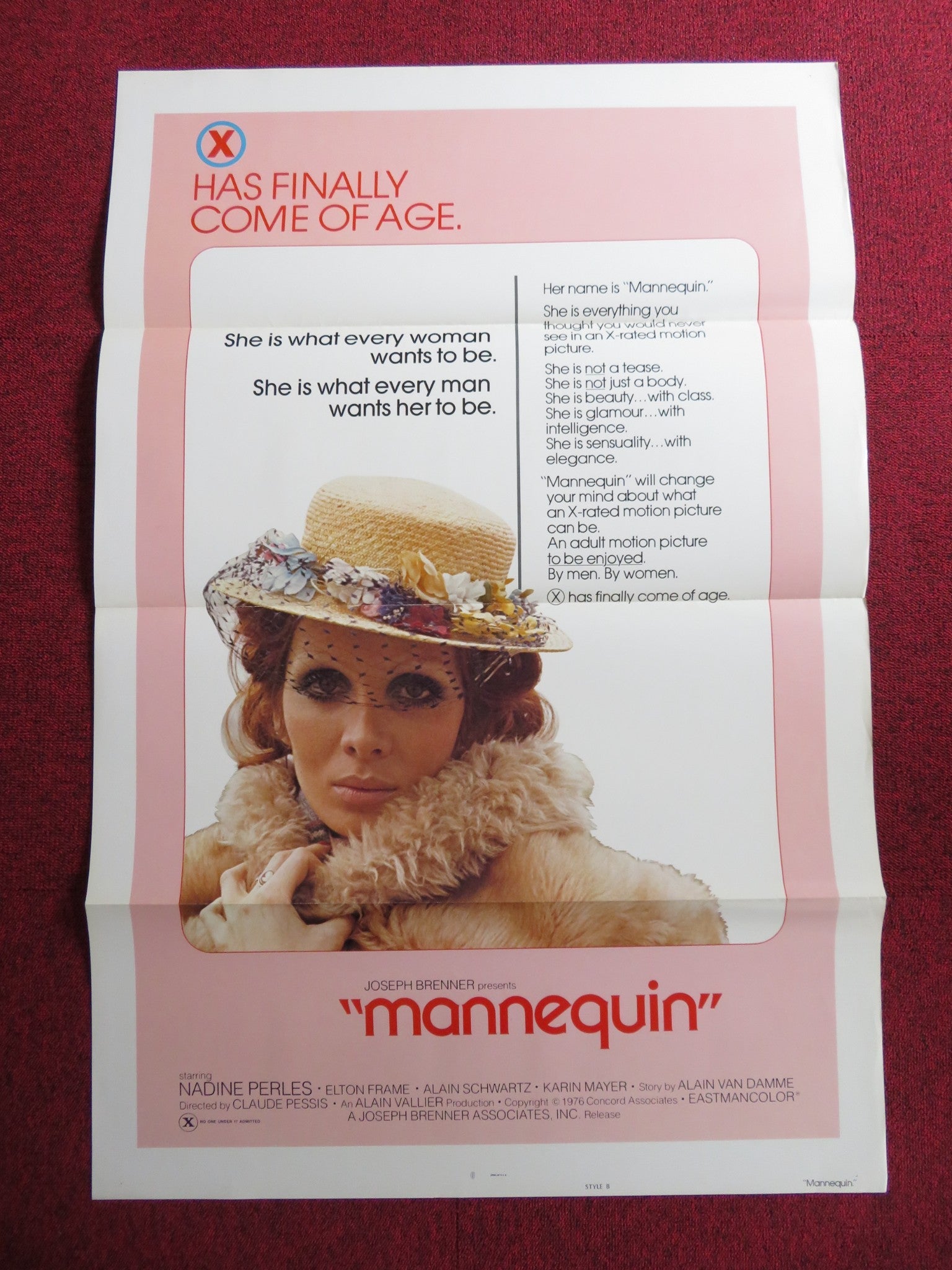MANNEQUIN US TRI FOLDED ONE SHEET ROLLED POSTER NADINE PERLES ELTON FRAME 1974 Rendezvous Cinema Movie posters