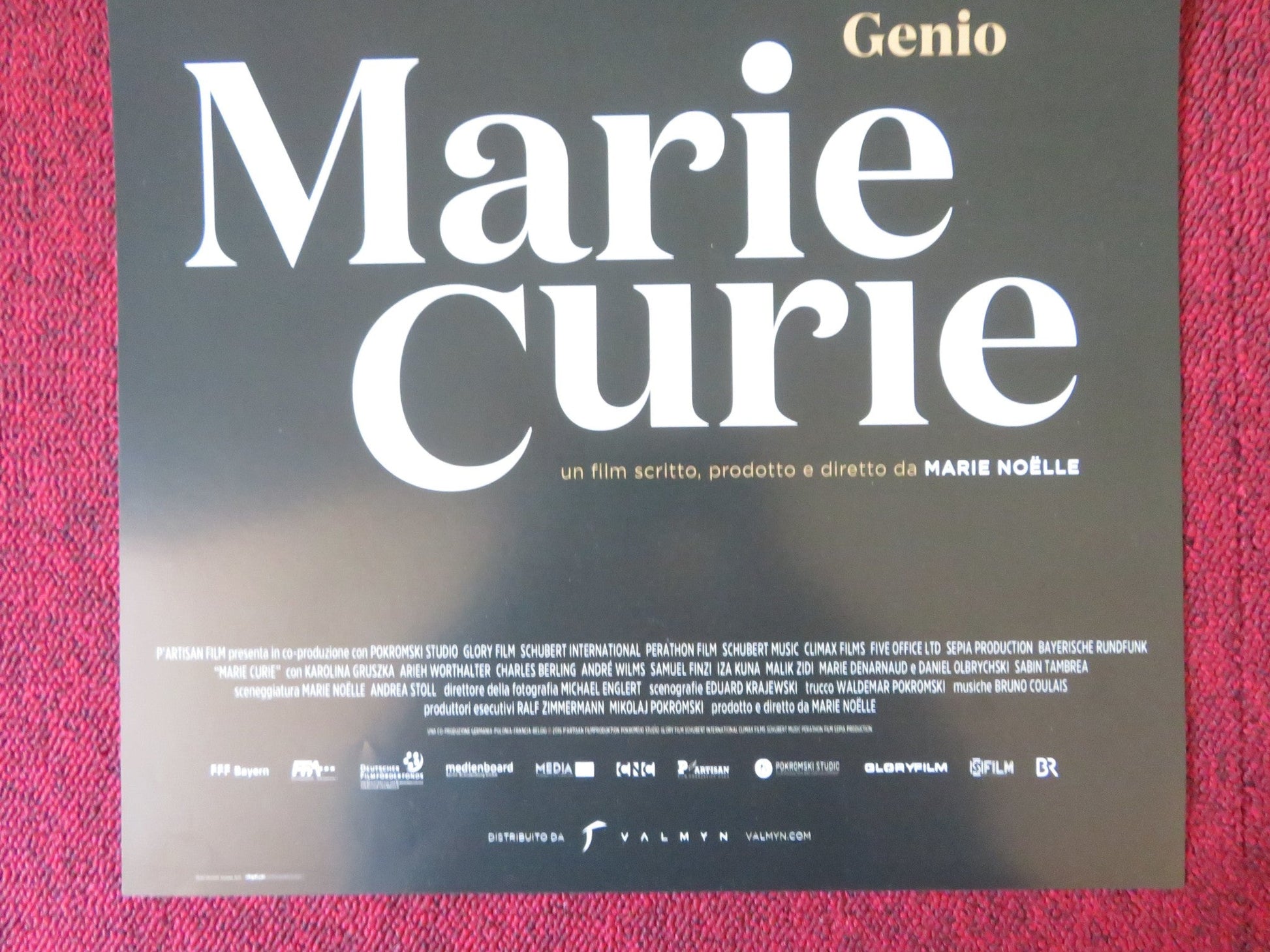 MARIE CURIE: THE COURAGE OF KNOWLEDGE ITALIAN LOCANDINA POSTER K. GRUSZKA 2016 Rendezvous Cinema Movie posters