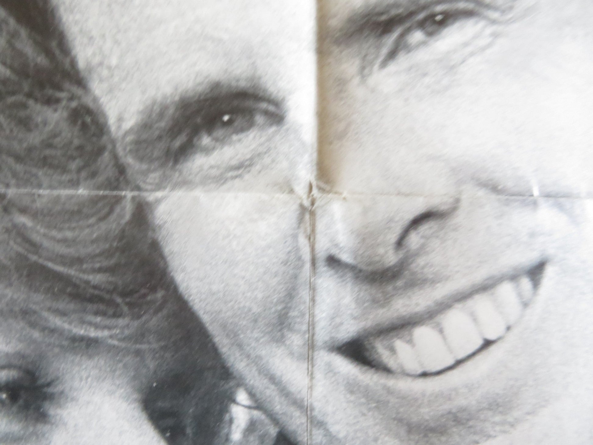 MIDDLE AGE CRAZY FOLDED US ONE SHEET POSTER BRUCE DERN ANN - MARGRET 1980 Rendezvous Cinema Movie posters