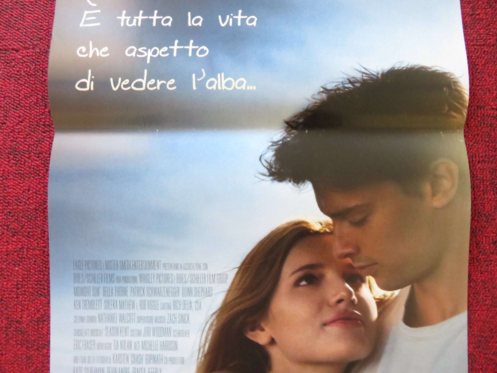 MIDNIGHT SUN ITALIAN LOCANDINA POSTER BELLA THORNE PATRICK SCHWARZENEGGER 2018 Rendezvous Cinema Movie posters