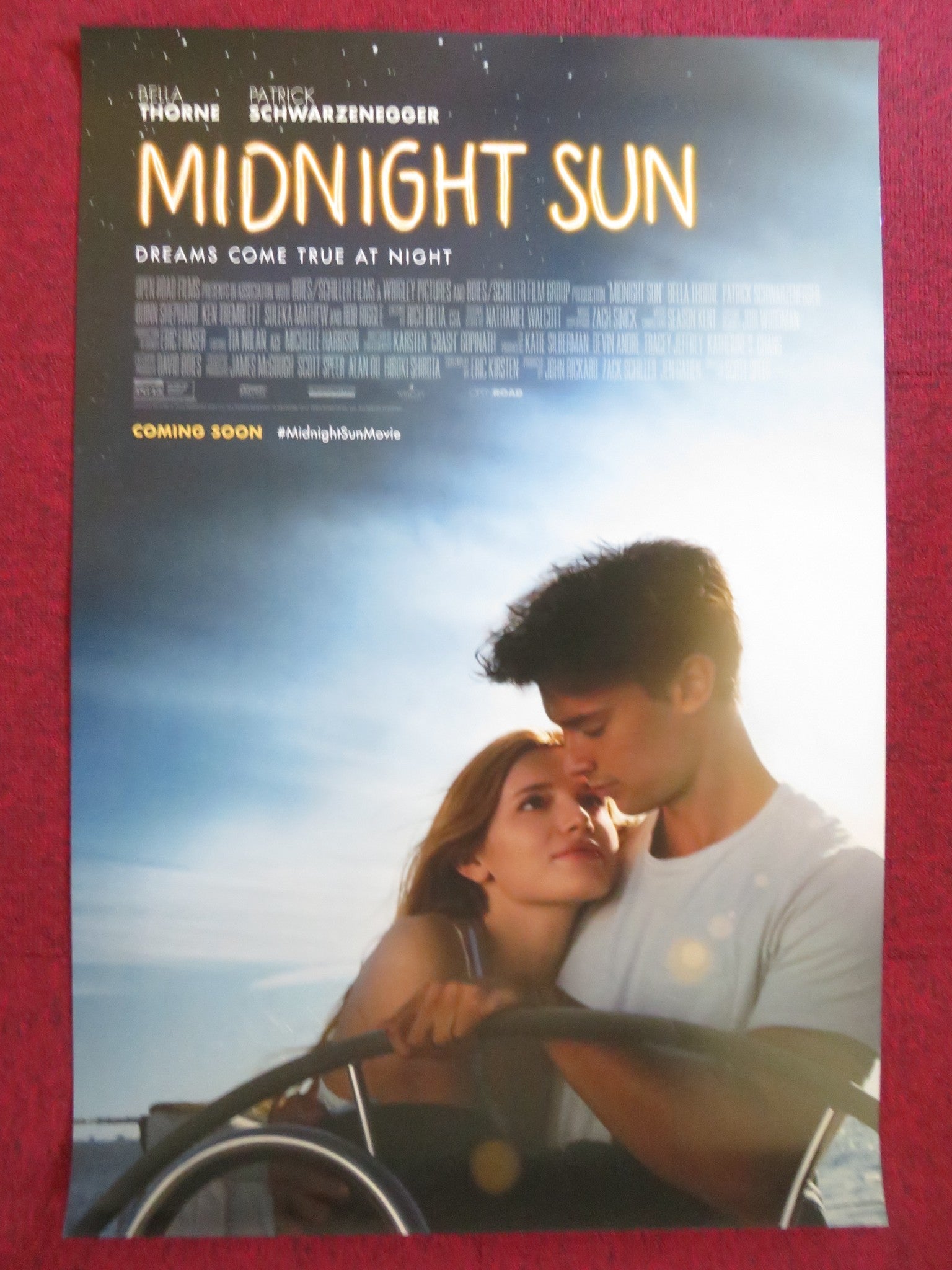 MIDNIGHT SUN US ONE SHEET ROLLED POSTER PATRICK SCHWARZENEGGER BELLA THORNE 2018 Rendezvous Cinema Movie posters