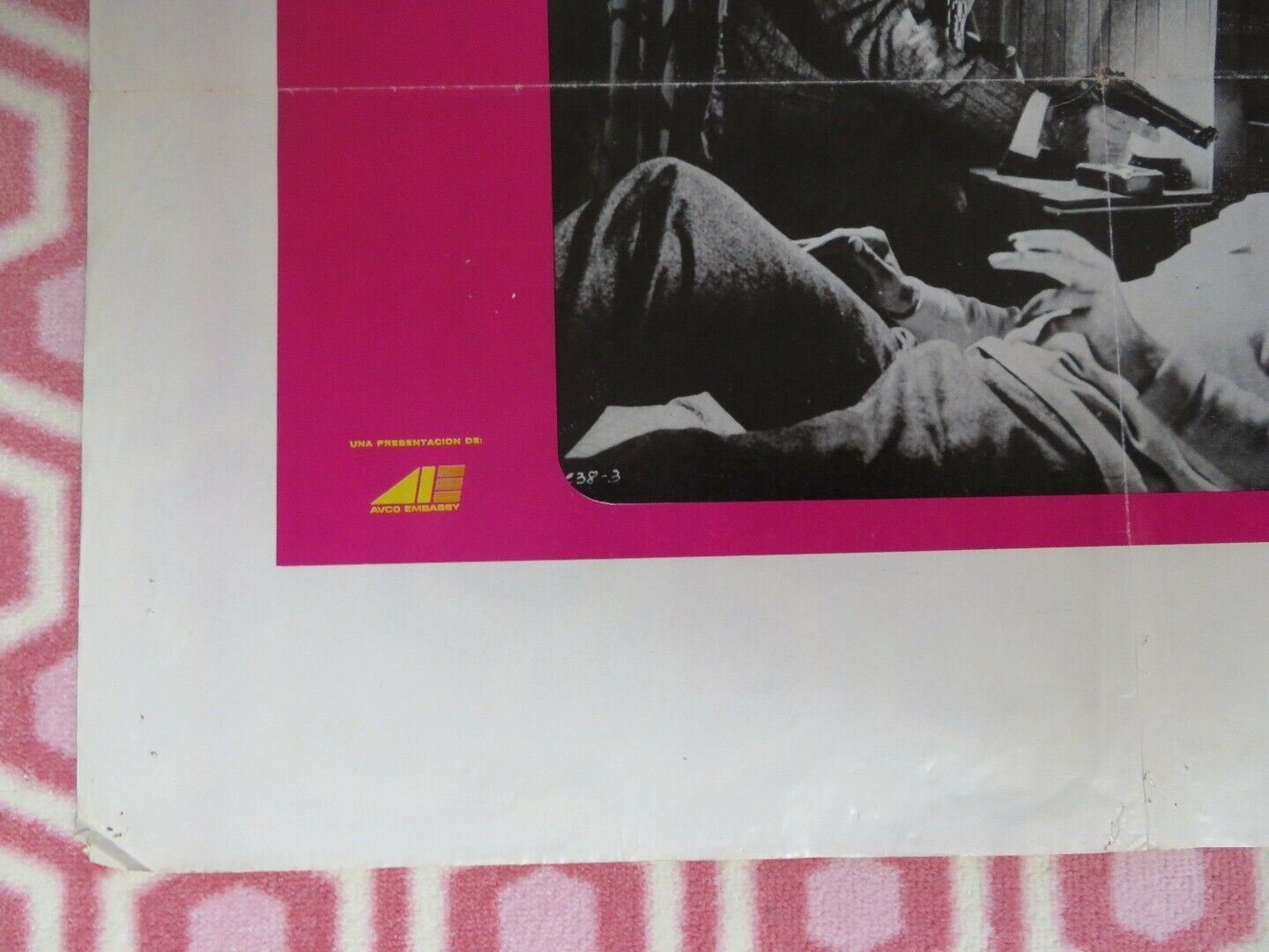 MILANO CALBRE 9 / Caliber 9 FRENCH (41"x 27") POSTER ROLLED BARBARA BOUCHET 1972 - Rendezvous Cinema