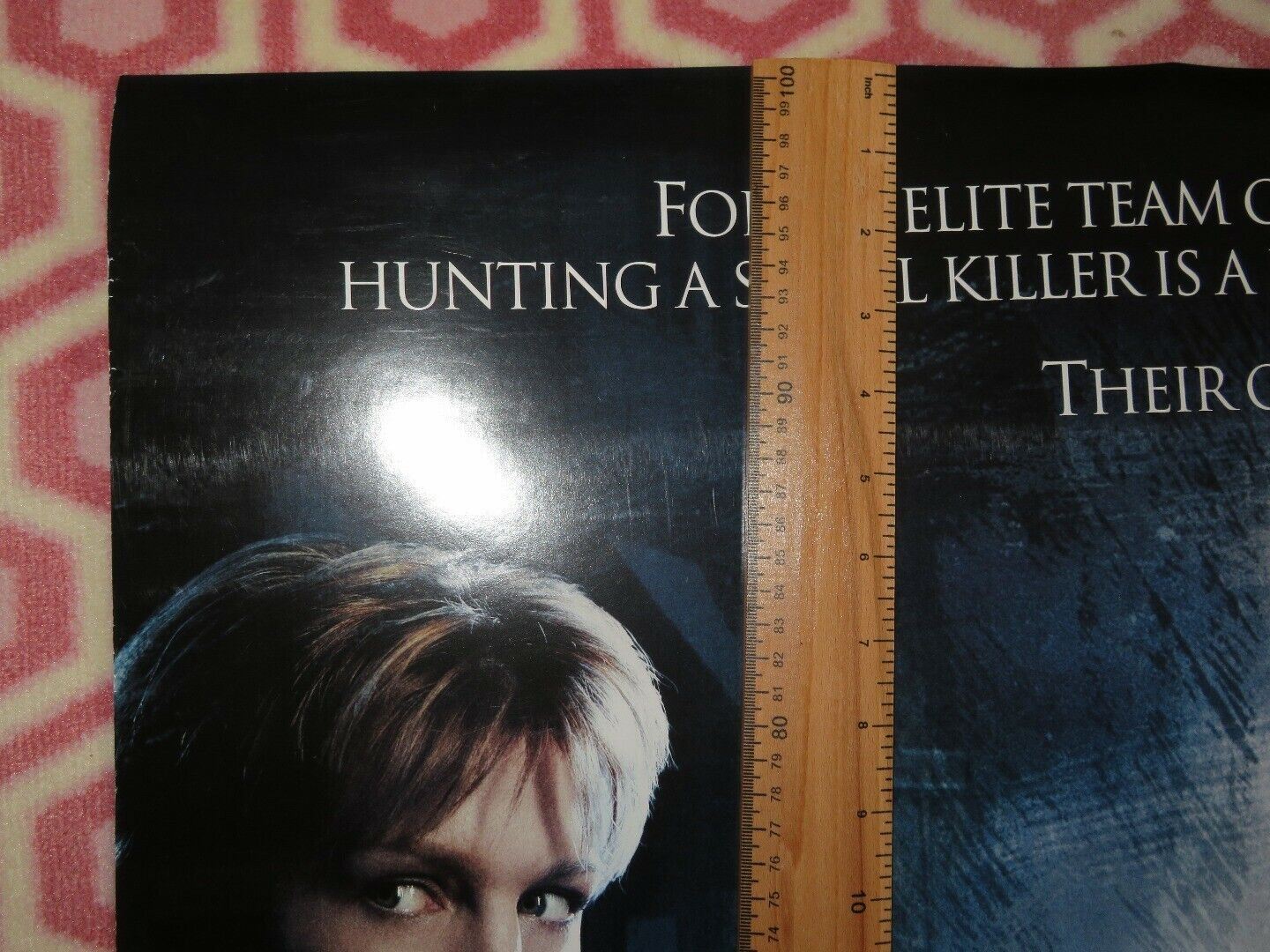 MIND HUNTERS US ONE SHEET ROLLED POSTER LL COOL J CHRISTIAN SLATER 2004 - Rendezvous Cinema