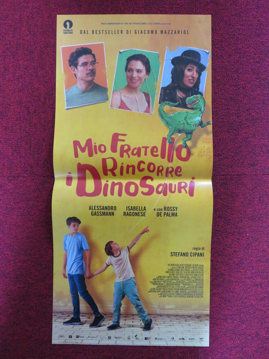 MIO FRATELLO RINCORRE I DINOSAURI ITALIAN LOCANDINA POSTER A. GASSMANN 2019 Rendezvous Cinema Movie posters
