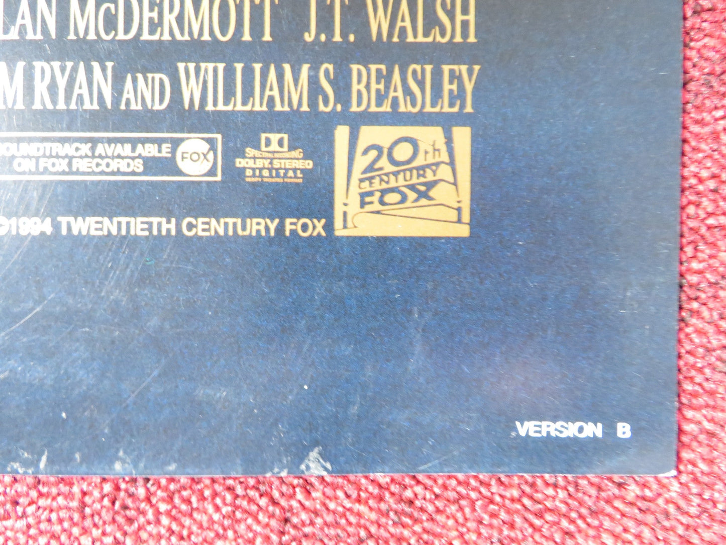 MIRACLE ON 34TH STREET - VERSION B FOLDED US ONE SHEET POSTER ATTENBOROUGH 1994 Rendezvous Cinema Movie posters