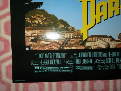 MOON OVER PARADOR US ONE SHEET ROLLED POSTER RICHARD DREYFUSS 1988 Movie posters
