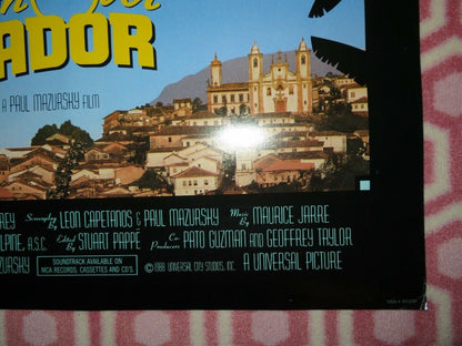 MOON OVER PARADOR US ONE SHEET ROLLED POSTER RICHARD DREYFUSS 1988 Movie posters