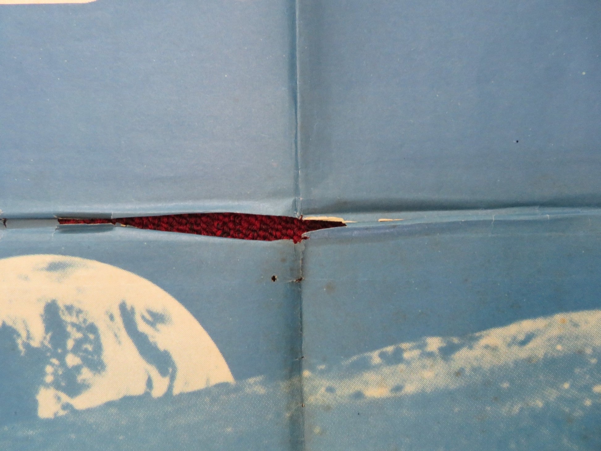 MOON ZERO TWO FOLDED SPANISH POSTER JAMES OLSON CATHERINE SCHELL 1969 Rendezvous Cinema Movie posters