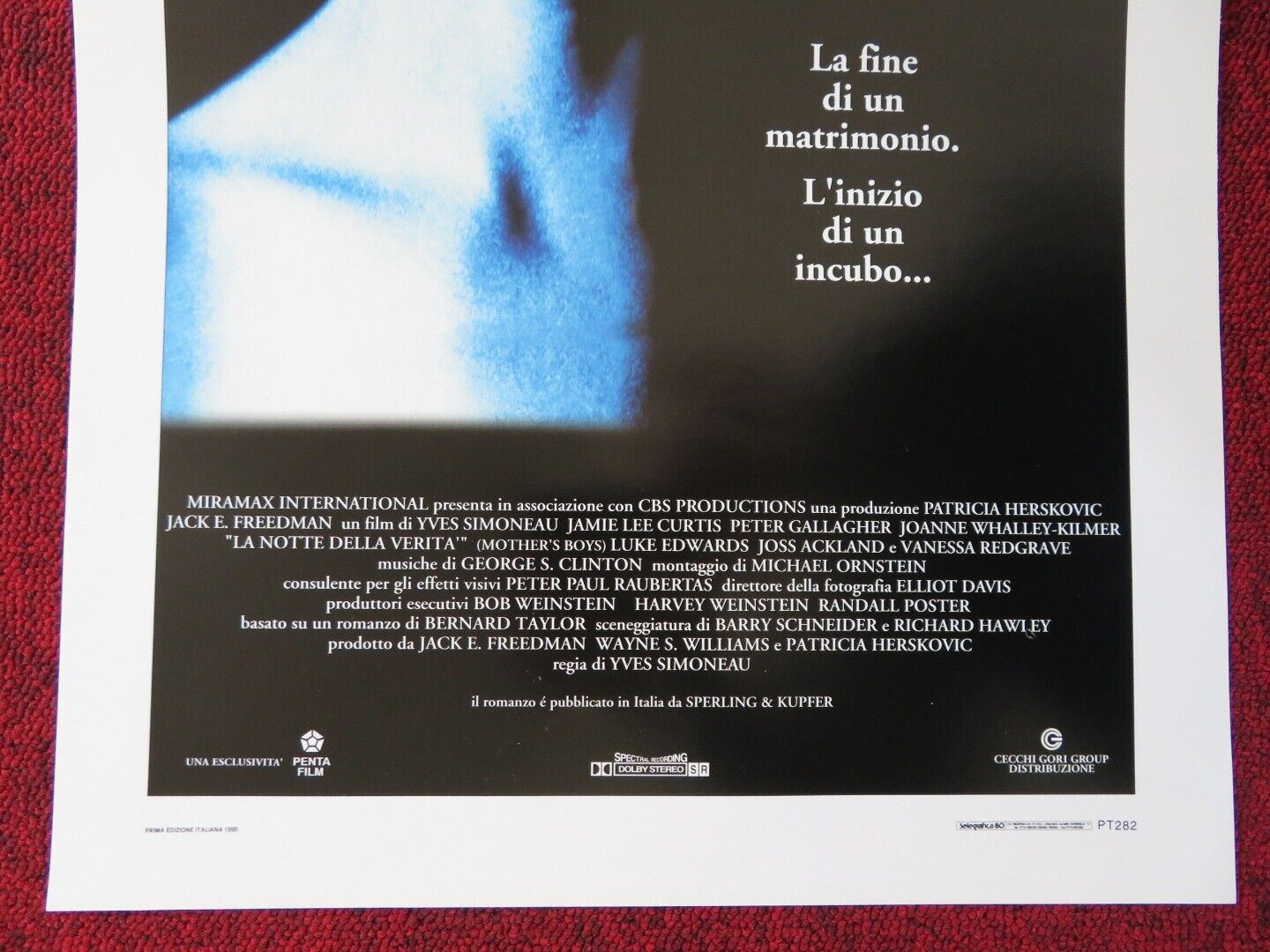 MOTHER'S BOYS ITALIAN LOCANDINA (27.5"x13") POSTER JAMIE LEE CURTIS 1995 - Rendezvous Cinema
