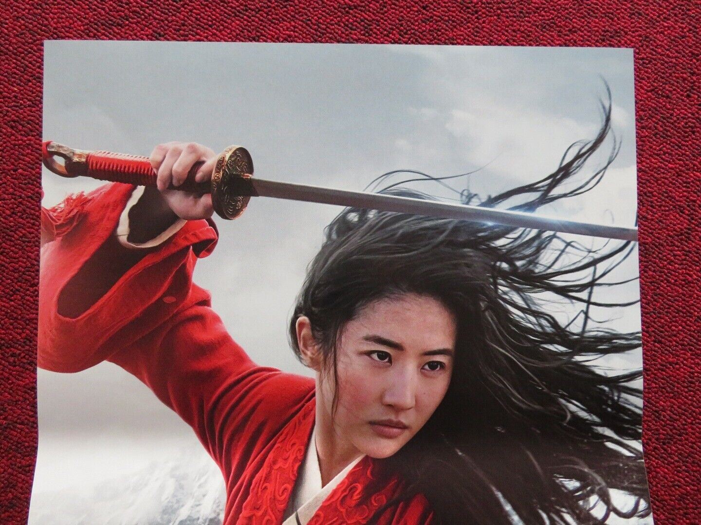 MULAN ITALIAN LOCANDINA (27"x12.5") POSTER DISNEY LIU YIFEI 2020 - Rendezvous Cinema