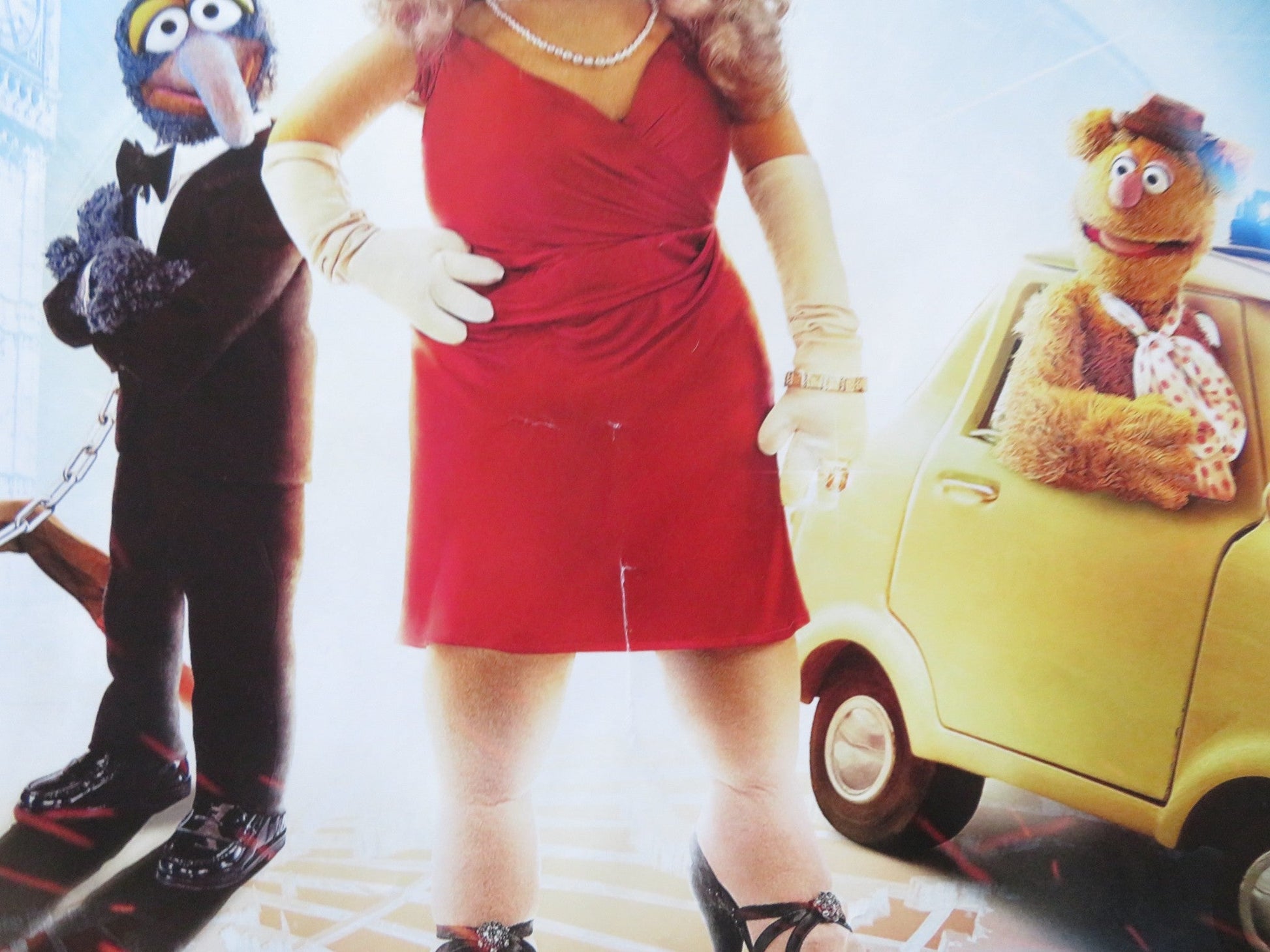 MUPPETS MOST WANTED UK QUAD (30"x 40") ROLLED POSTER RICKY GERVAIS 2014 Rendezvous Cinema Movie posters