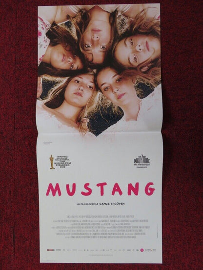 MUSTANG ITALIAN LOCANDINA (27"x12.5") POSTER GUNES SENSOY DOGA ZEYNEP 2015 - Rendezvous Cinema