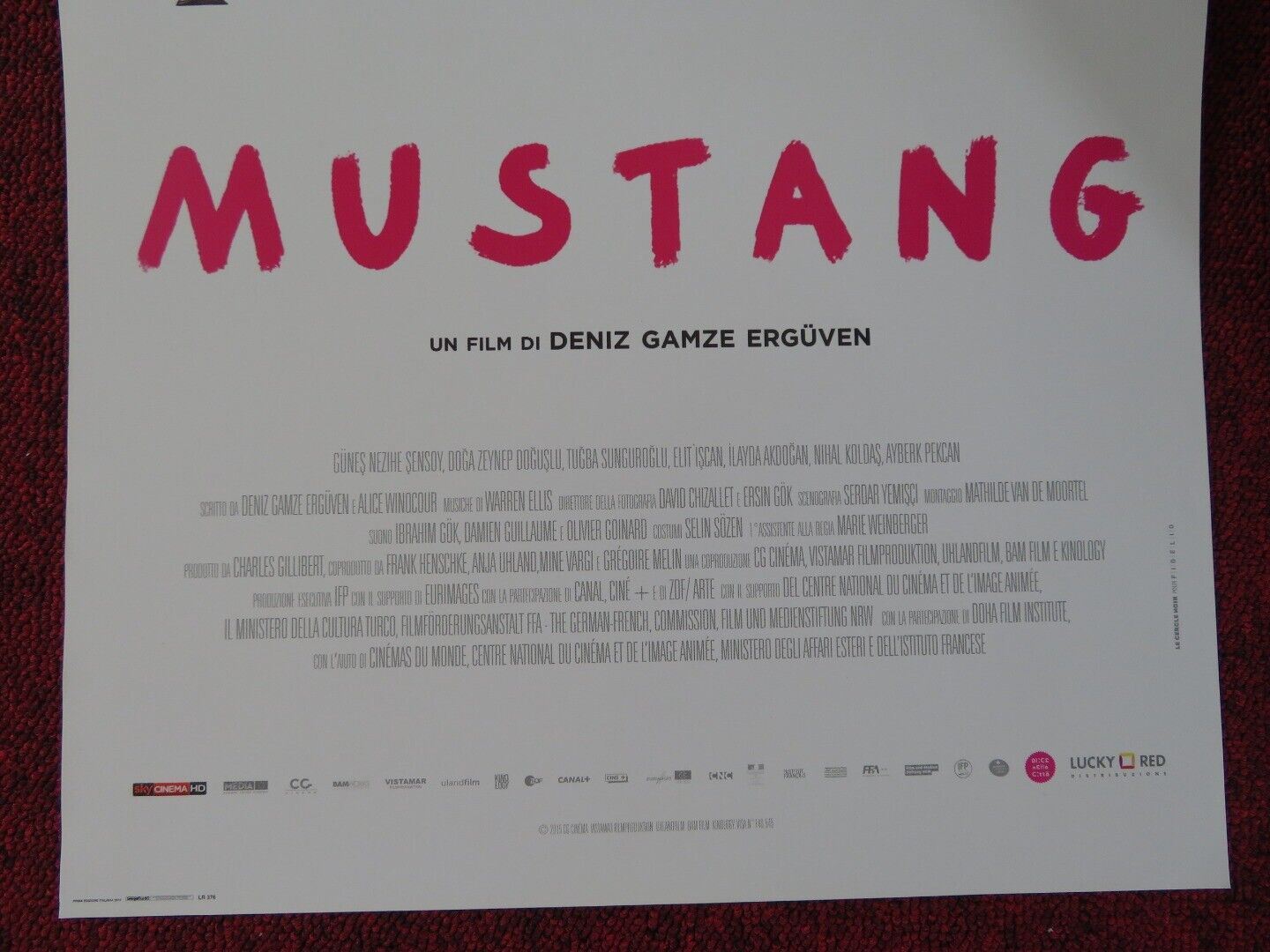 MUSTANG ITALIAN LOCANDINA (27"x12.5") POSTER GUNES SENSOY DOGA ZEYNEP 2015 - Rendezvous Cinema