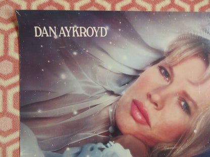 MY STEPMOTHER IS AN ALIEN ONE SHEET ROLLED POSTER DAN AYKROYD KIM BASINGER 1988 Movie posters