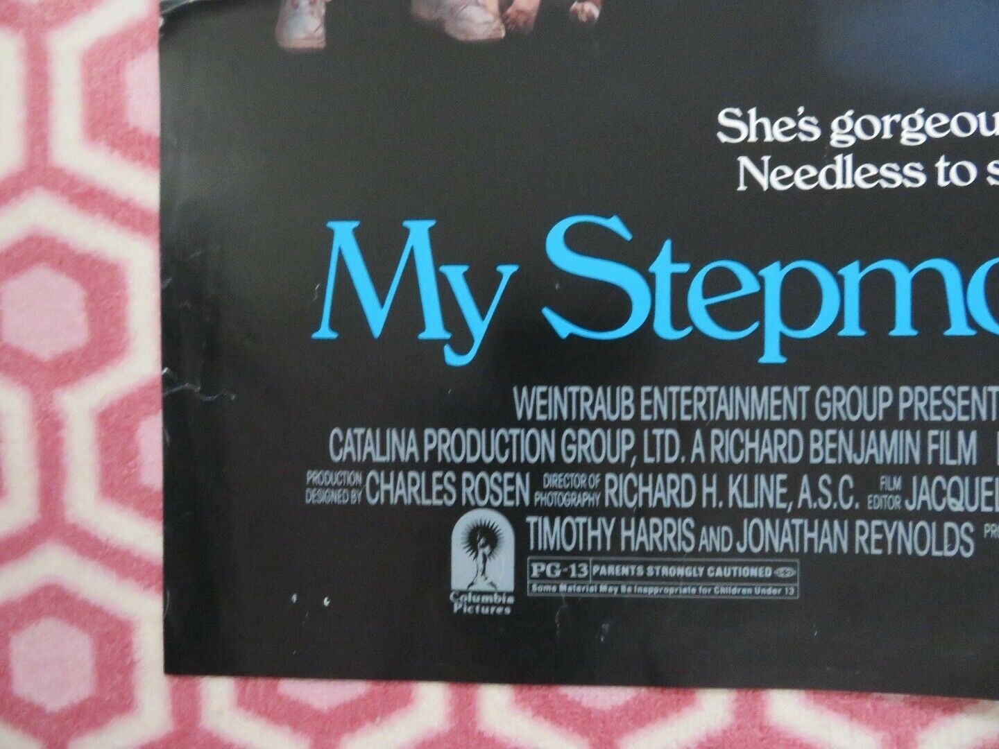 MY STEPMOTHER IS AN ALIEN US ONE SHEET POSTER DAN AYKROD KIM BASINGER Movie posters