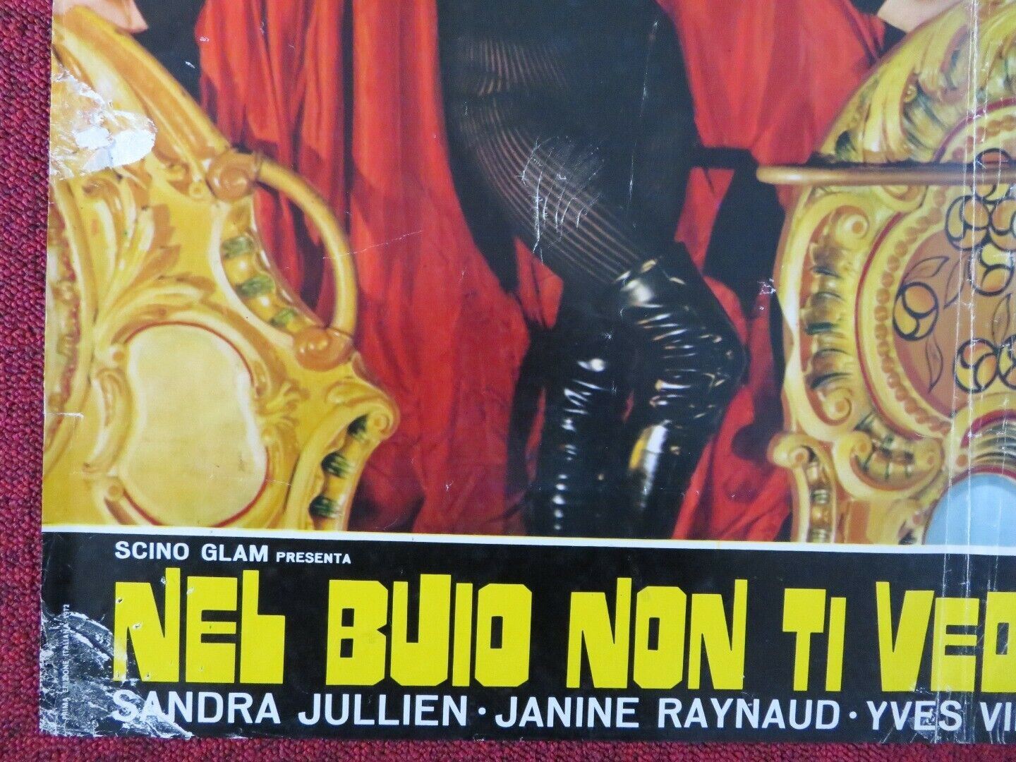 NEL BUIO NON TI VEDO MA TI SENTO - A ITALIAN FOTOBUSTA POSTER SANDRA JULLIEN Movie posters