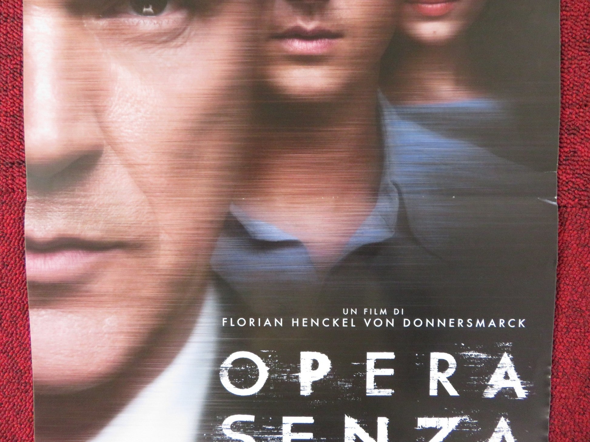 NEVER LOOK AWAY ITALIAN LOCANDINA POSTER SEBASTIAN KOCH TOM SCHILLING 2018 Rendezvous Cinema Movie posters