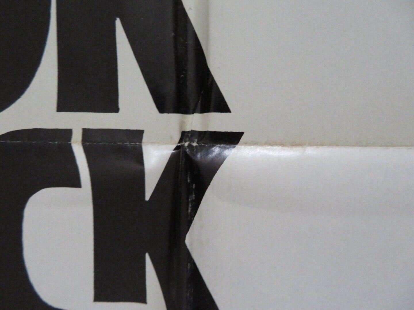 NEVER LOOK BACK FOLDED U.S ONE SHEET POSTER DAVID YOUNG PATTY LANE 1973 Movie posters