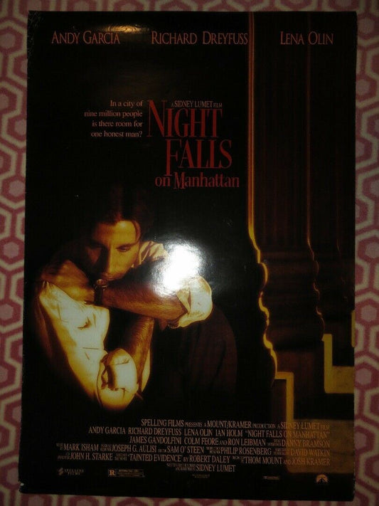 NIGHT FALLS ON MANHATTAN US ONE SHEET ROLLED POSTER ANDY GARCIA 1996 Movie posters