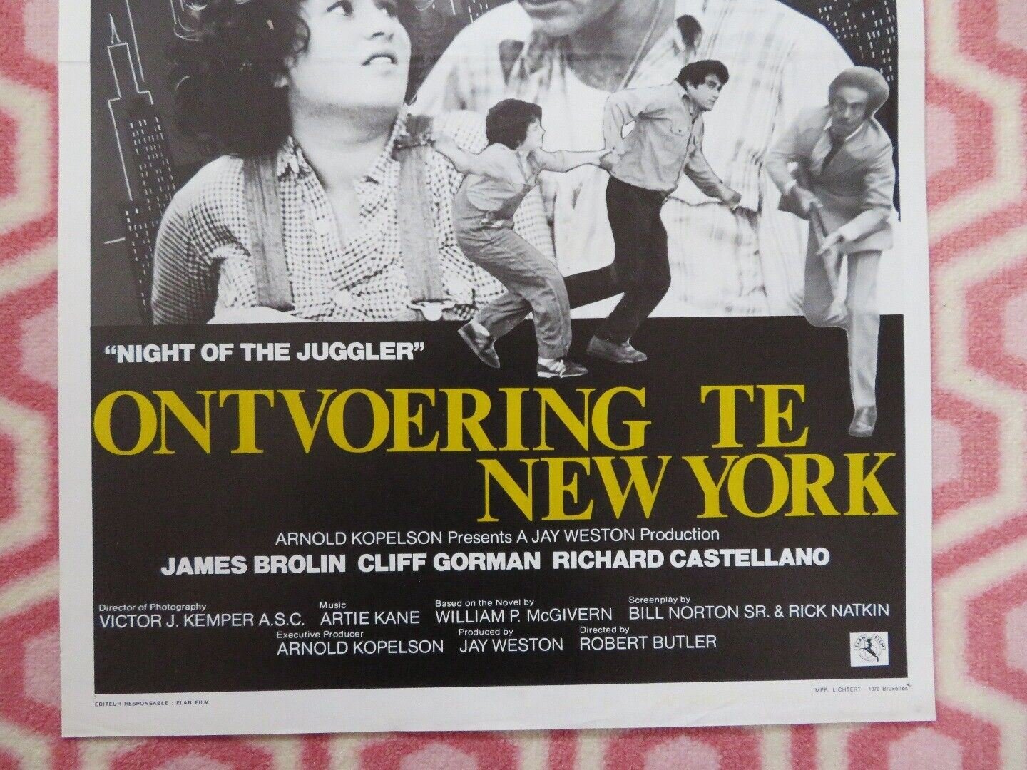 NIGHT OF THE JUGGLER BELGIUM (21"x14") POSTER JAMES BROLIN CLIFF GORMAN 1980 Movie posters