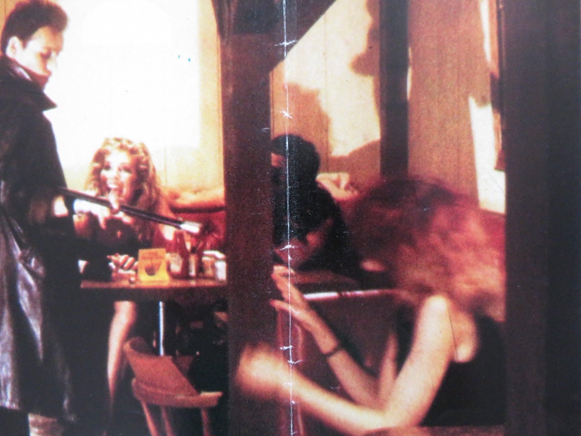 NOMADS ITALIAN FOTOBUSTA POSTER LESLEY - ANNE DOWN PIERCE BROSNAN 1986 Rendezvous Cinema Movie posters