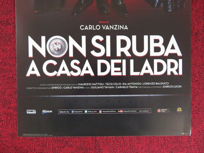 NON SI RUBA A CASA DEI LADRI ITALIAN LOCANDINA (26.5"x12.5") POSTER 2016 Movie posters