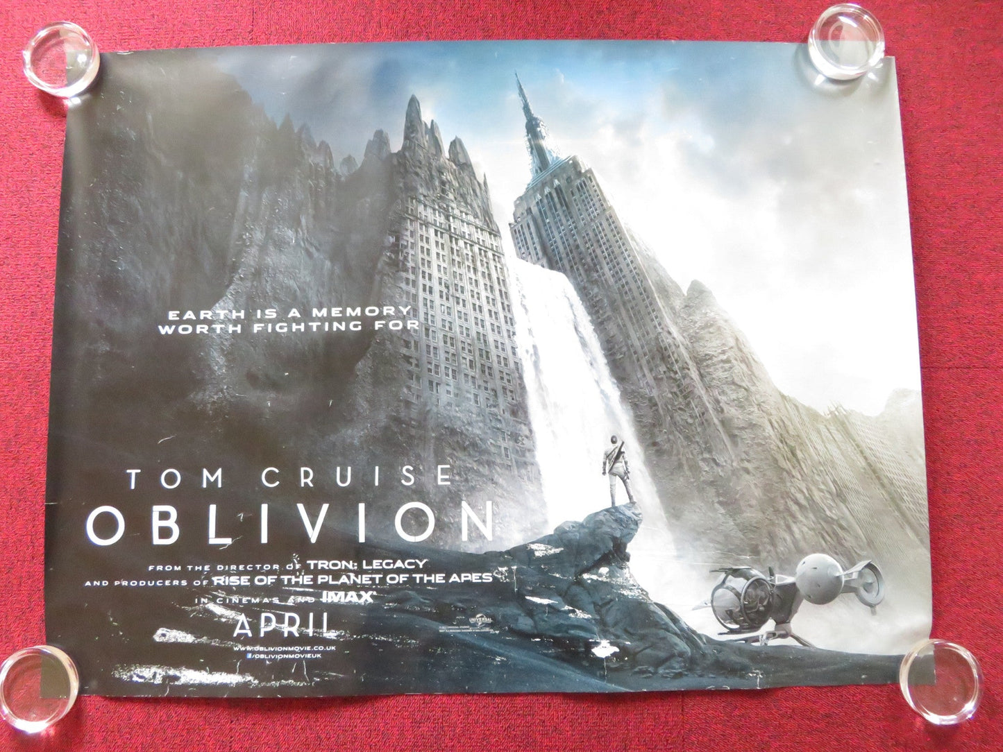 OBLIVION UK QUAD (30"x 40") ROLLED POSTER TOM CRUISE MORGAN FREEMAN 2013 Rendezvous Cinema Movie posters