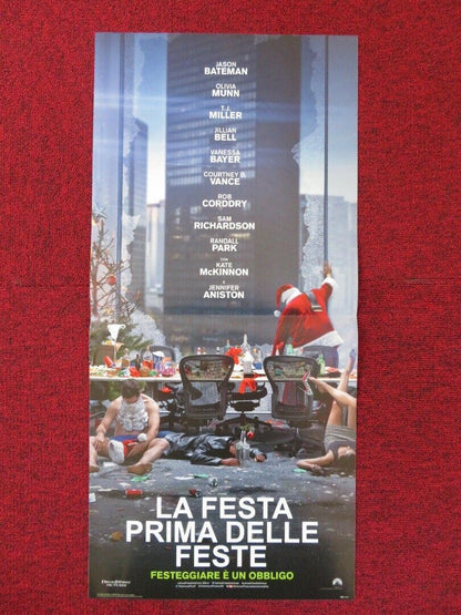 OFFICE CHRISTMAS PARTY ITALIAN LOCANDINA (26.5"x12.5") POSTER J BATEMAN 2016 Rendezvous Cinema Movie posters