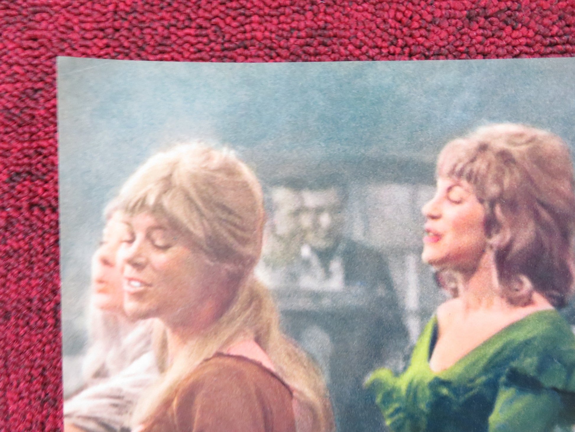 OLIVER! - D ITALIAN FOTOBUSTA POSTER OLIVER REED RON MOODY HARRY SECOMBE 1968 Rendezvous Cinema Movie posters