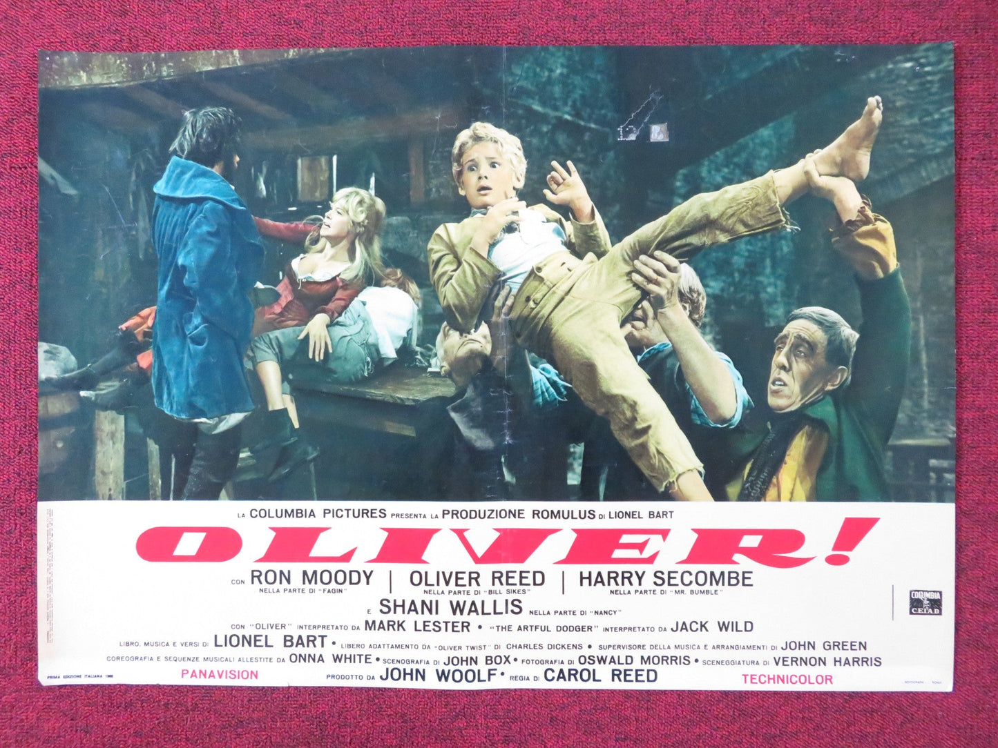 OLIVER! - E ITALIAN FOTOBUSTA POSTER OLIVER REED RON MOODY HARRY SECOMBE 1968 Rendezvous Cinema Movie posters