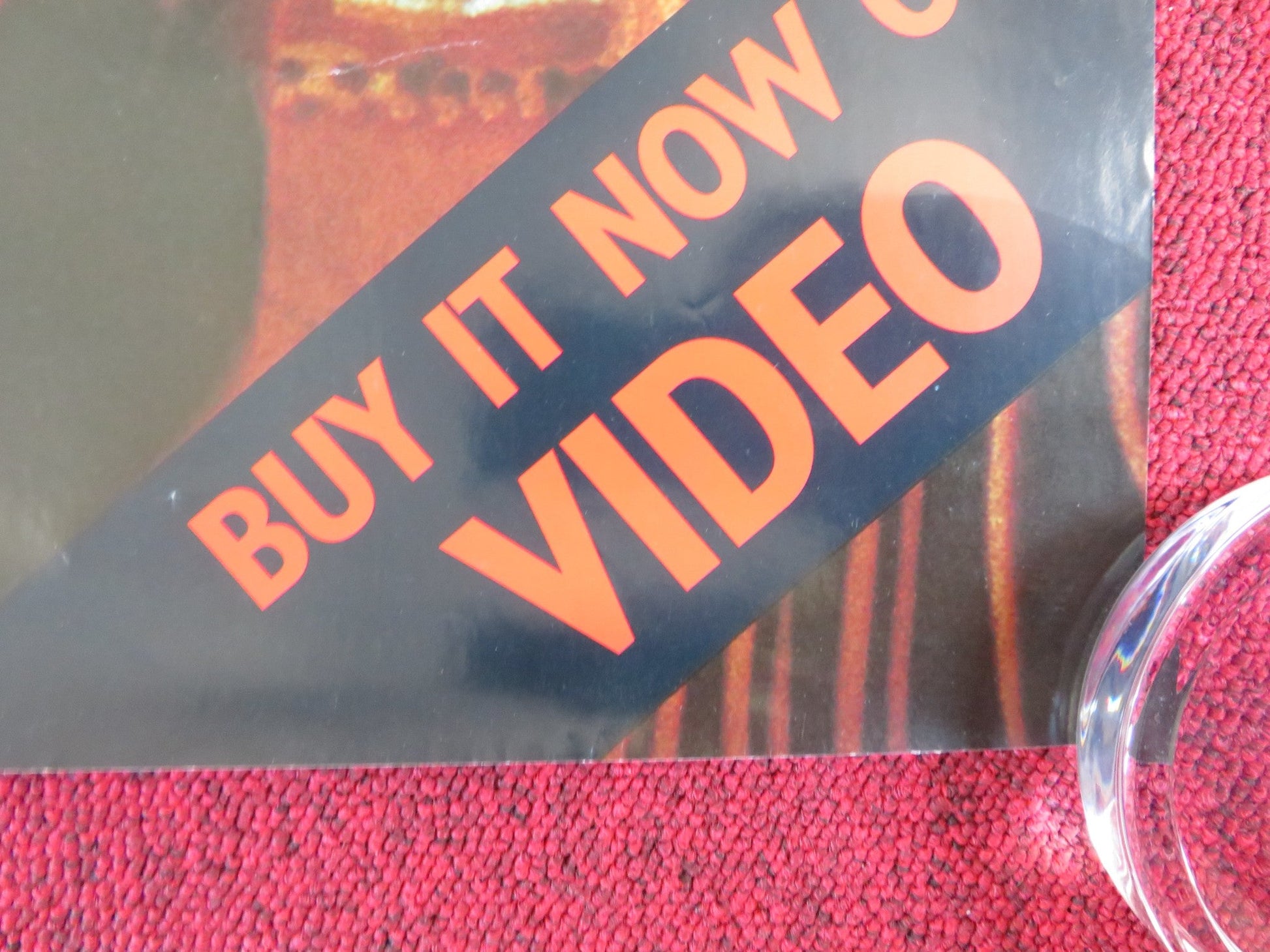 ON DEADLY GROUND VHS VIDEO POSTER ROLLED STEVEN SEAGAL MICHAEL CAINE 1994 Rendezvous Cinema Movie posters